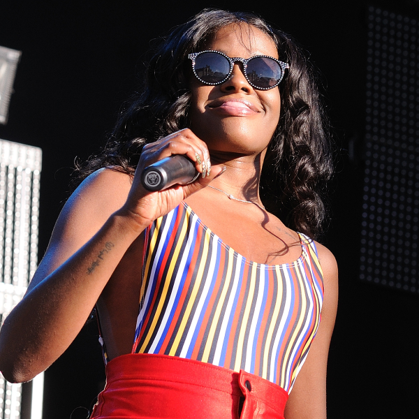 Azealia Banks about bizarre altar to her dead cat Lucifer ...